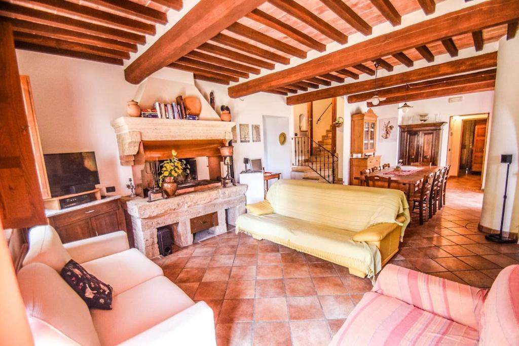 Agriturismo Podere Biancospino Piscina Privata Chianciano Terme Eksteriør bilde